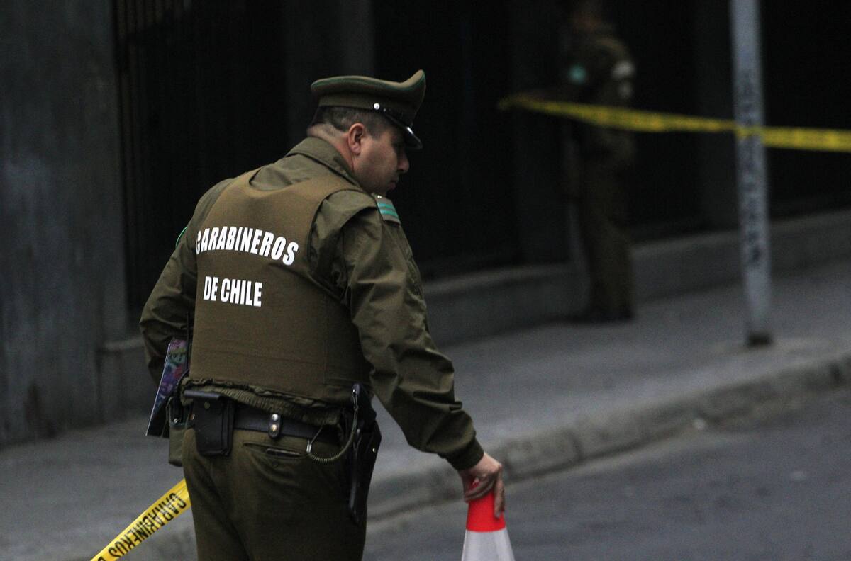 Detuvieron a delincuente de 15 años tras extensa persecución policial en la Región Metropolitana