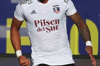 Colo Colo podría cambiar su principal auspiciador pensando en la Copa Libertadores