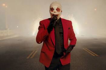 The Weeknd estrenó llamativo look en los American Music Awards