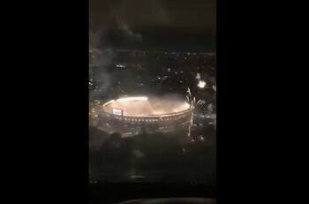 Captan desde un avión la impresionante salida de River ante Boca