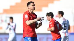 Histórico de la UC ya se imagina a Fernando Zampedri como el 9 de la Selección Chilena