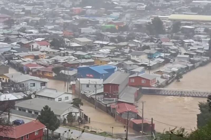 Las lluvias en Chile han causado el desborde de varios ríos. Créditos: @BioPasan