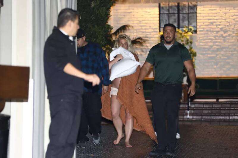 La fotografia de Britney Spears tras el incidente en el hotel que circuló en los medios de farandula