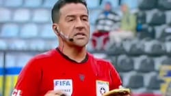 VIDEO | Cosas del fútbol chileno: arquero de Huachipato recibió una sopaipilla mordida en pleno partido