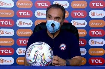 Carlos Caszely lanzó dura acusación contra Martín Lasarte: “Define a los jugadores a través del empresario"