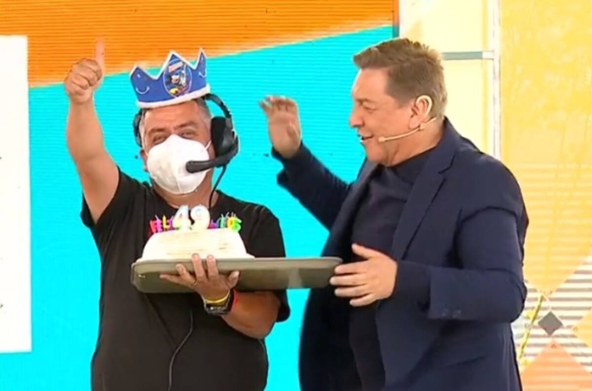 El especial regalo de Julio César Rodríguez a “Chicoku”, querido productor de “Contigo en la mañana” y CHV