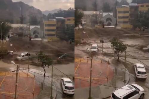 Aluvión sorprende a todos en La Paz.