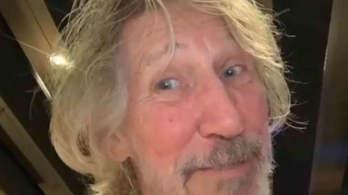 Roger Waters llamó a votar Apruebo en sus redes sociales