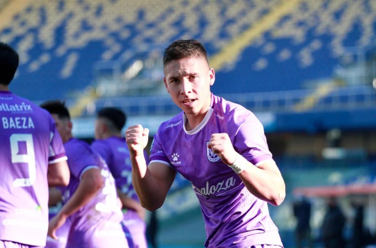 Deportes Concepción será el primer equipo penquista en llevar público al Ester Roa ante el líder de Segunda