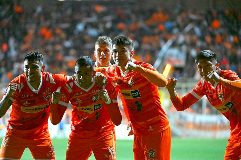 Cobreloa espera derrotar a Unión Española en Santiago.