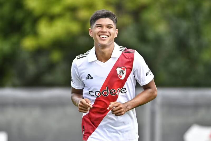 es el nuevo delantero de Audax Italiano.