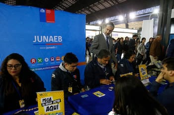Tarjeta Junaeb: Consulta con tu RUT si te corresponde la beca de hasta $44 mil