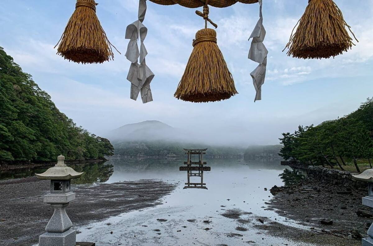 Fans de Ghost of Tsushima se unieron para reparar templo real en Japón