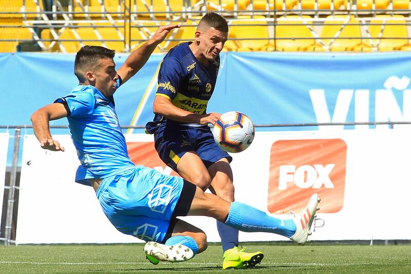 El futbolista argentino, todo un símbolo de Everton de Viña del Mar, hoy milita en Defensores de Belgrano de su país natal.