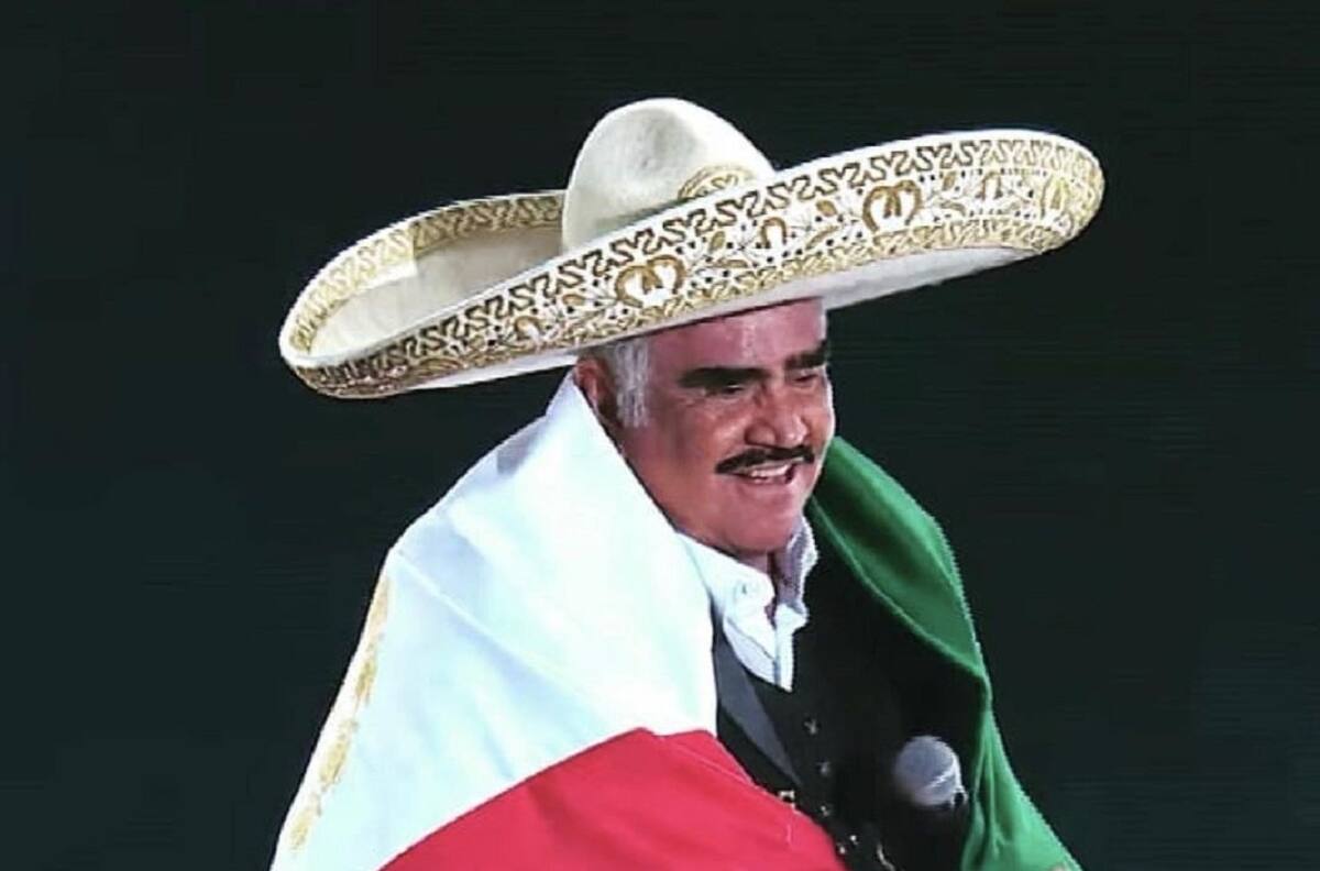Vicente Fernández Jr. estalla contra rumores sobre muerte cerebral de su padre: "Es un asco que engañen a la gente"