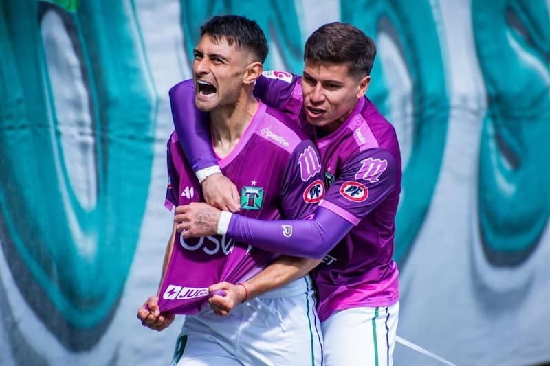 El delantero en Deportes Temuco. Foto: @luis_acevedo96 en Instagram.