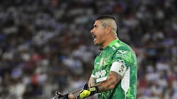 Mono Sánchez fiel a su estilo tras burlas de los hinchas de la UC: “No se perdió una copa, no se perdió una final”