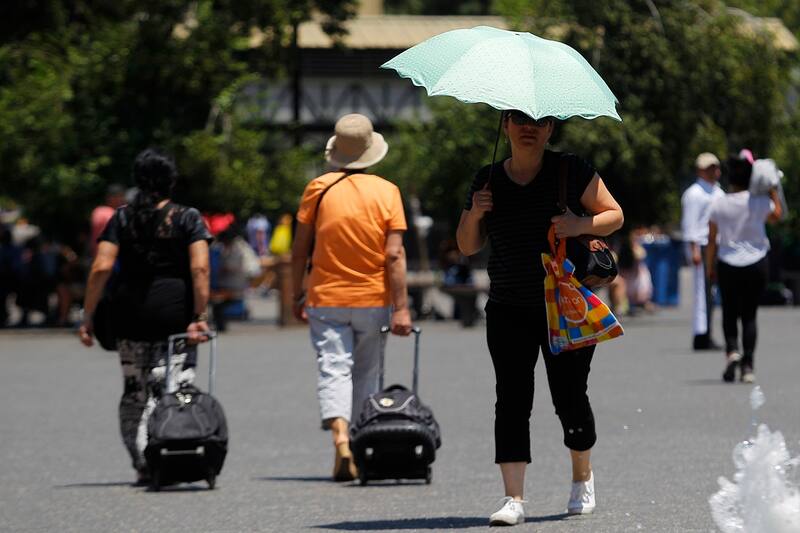DMC emite alerta por ola de calor en seis regiones del país.