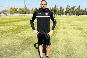 "Gustavo Costas es un hombre de palabra": Roberto Bishara y sus ganas de ser el nuevo DT de Palestino