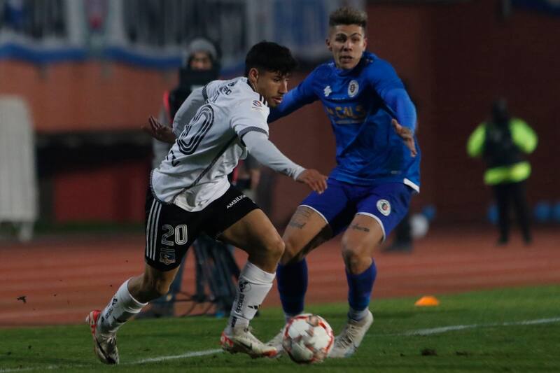 Colo Colo y Deportes Santa Cruz empataron 1-1 en la semifinal ida de la fase regional de Copa Chile