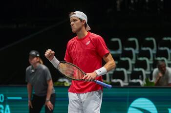 Final | Chile barre con Suecia y debuta con el pie derecho en la Copa Davis