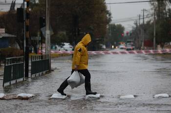 Estas comunas de la Región Metropolitana suspendieron sus clases para este jueves 23 de mayo