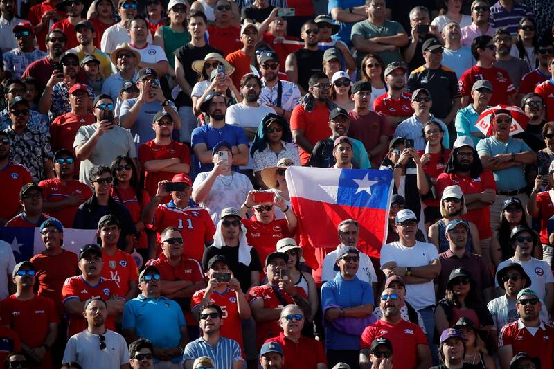el estadio Nacional está repleto.