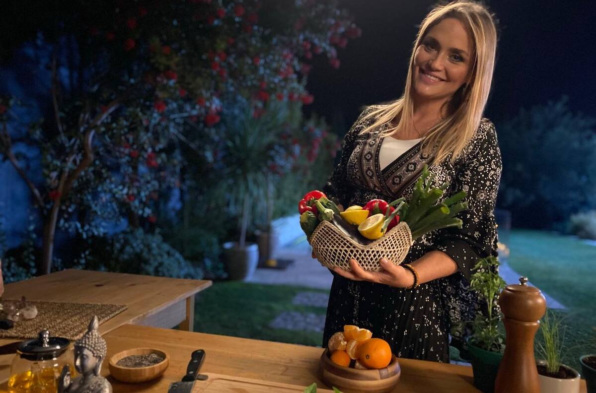 "Estamos en una tercera guerra mundial hace rato": El duro vaticinio de Kenita Larraín sobre el conflicto bélico entre Ucrania y Rusia