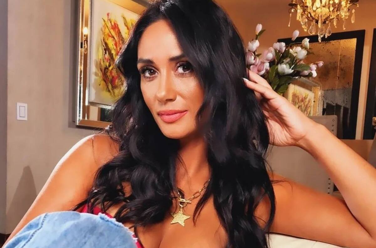 "No he tomado nada": Pamela Díaz tuvo animado carrete nocturno con su grupo de amigas