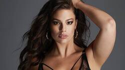 La modelo de talla grande Ashley Graham conmociona las redes con imagen de sus curvas