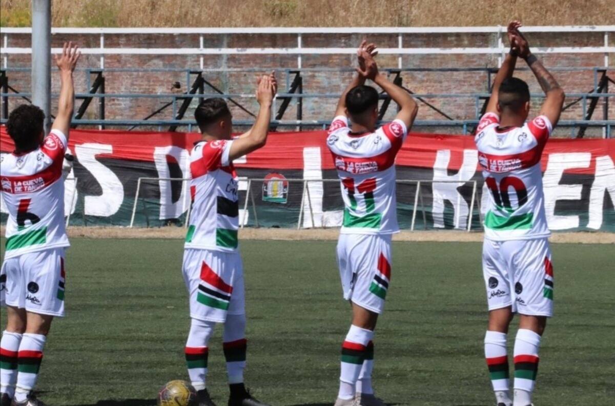 Ex delantero de Colo Colo con pasos por Italia fue confirmado como nuevo DT de Lota Schwager