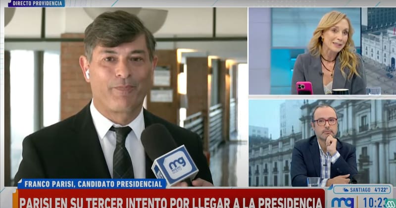 El político y la animadora vivieron un tenso cruce.