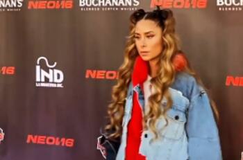 Cami Gallardo deja atrás la polémica con partido de fútbol a beneficio con Tainy y Nicky Jam