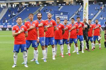 Oficial: Chile firma decreto para la candidatura a organizar la Copa Mundial de la FIFA de 2030