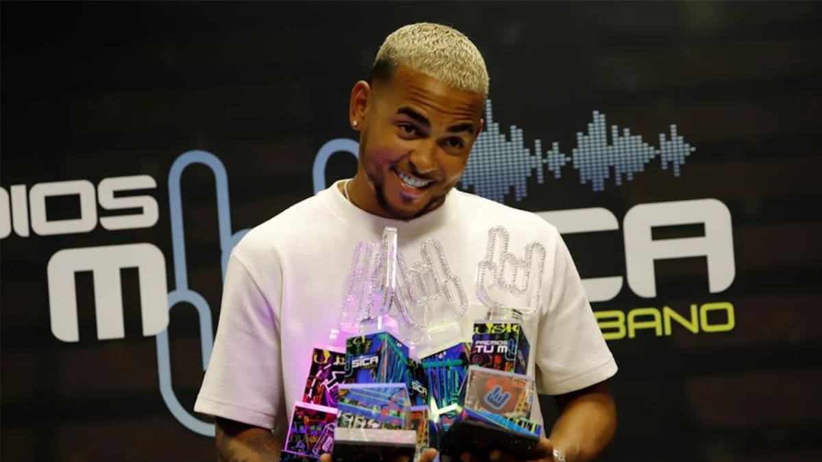 Ozuna compró una casa en Miami que sobrepasa los 5 millones de dólares