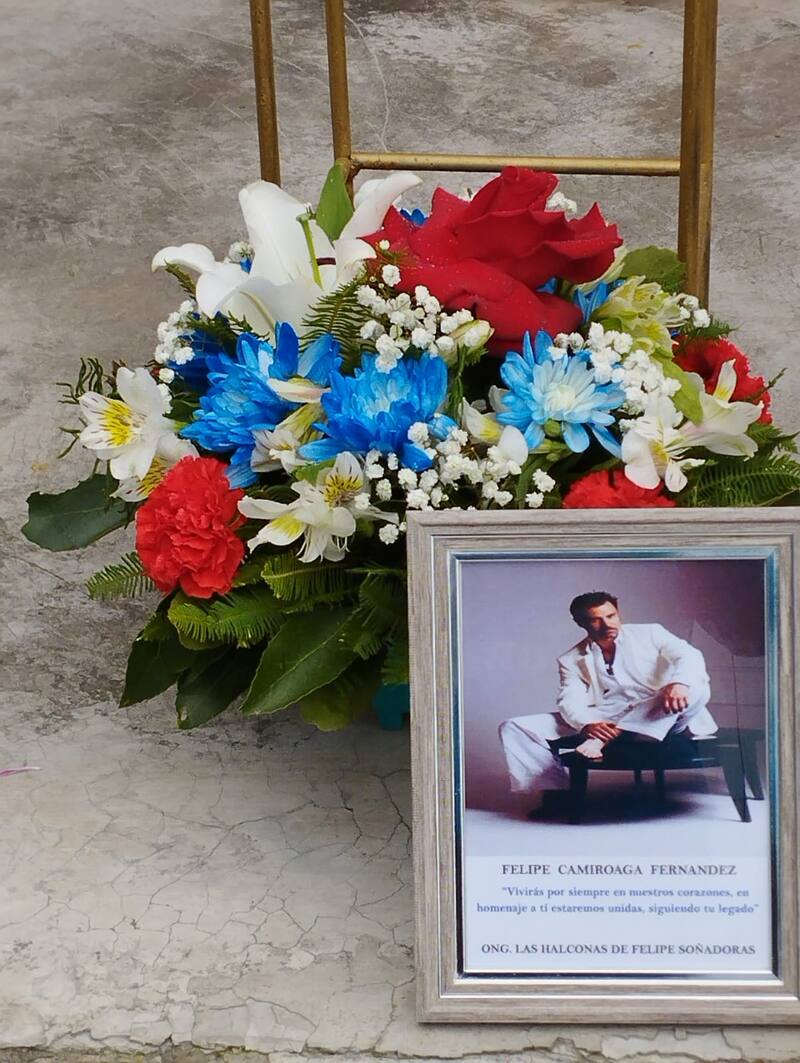 Créditos: Las Halconas de Felipe Camiroaga