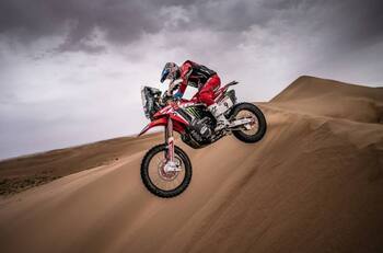 Cornejo dio la sorpresa y Quintanilla cedió terreno en la quinta jornada del Rally Dakar 2021