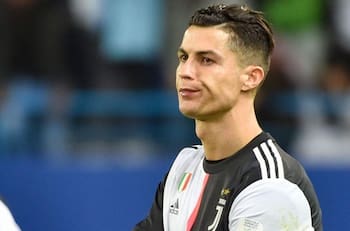 Irónica reacción de Ronaldo a los gritos de "Messi, Messi" en la Supercopa de Italia