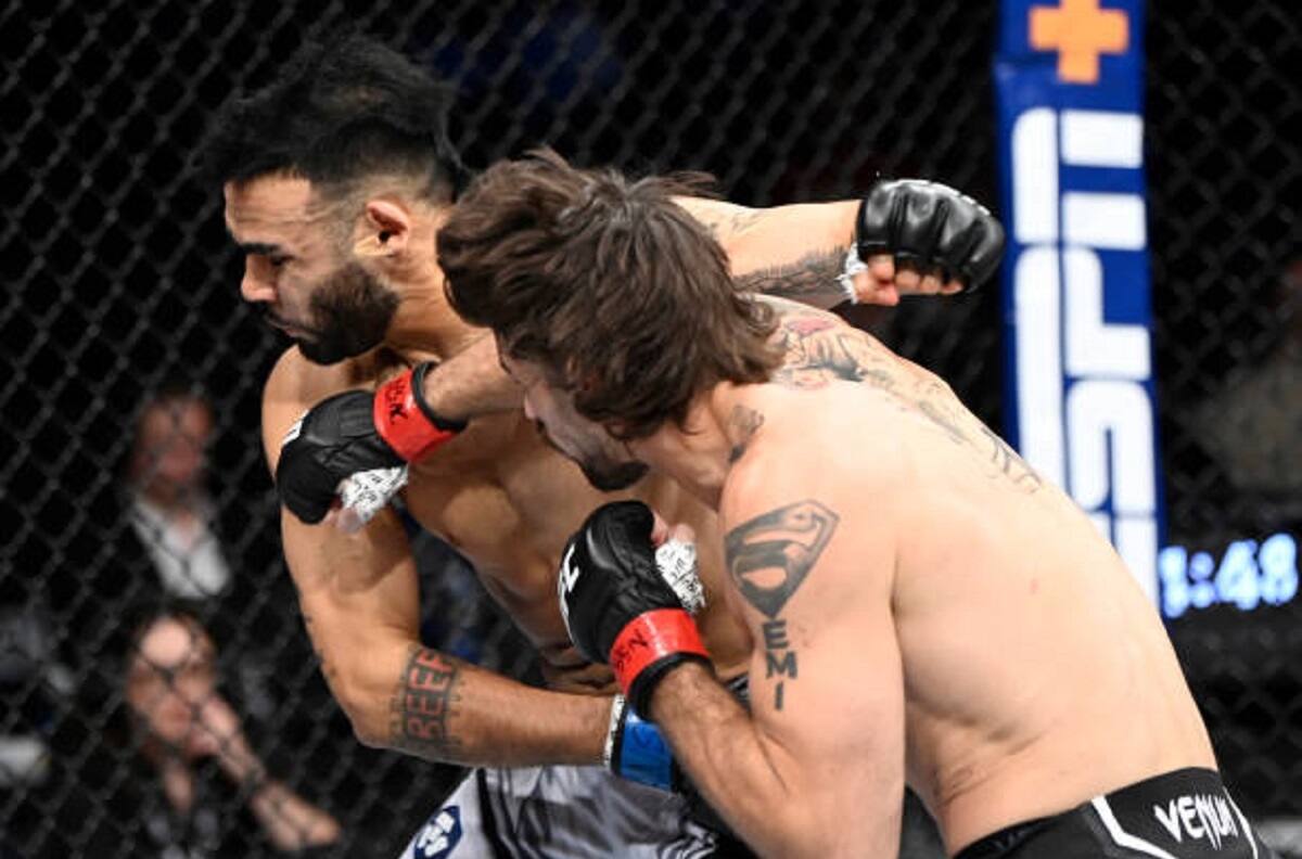 Duró 15 segundos: El brutal KO de Matthew Semelsberger sobre Martin Sano en la UFC 266