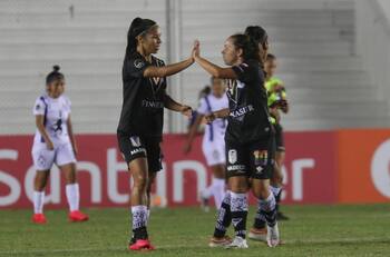Con sed de revancha: Santiago Morning enfrenta a Corinthians por Copa Libertadores Femenina