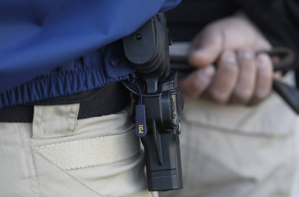 Con armas de fuego: Siete delincuentes ingresaron a domicilio para realizar violento robo en Maipú