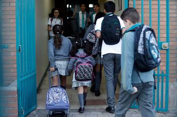 Bono Escolaridad: Revisa con tu RUT si tienes montos pendientes de este aporte