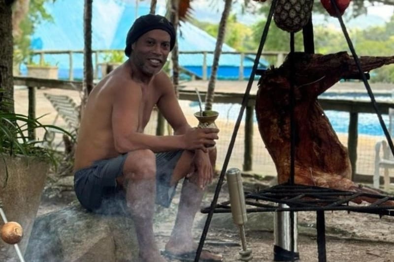 celebra su cumpleaños 45. Foto: Instagram Ronaldinho