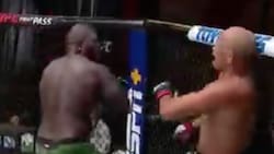 UFC 252: Jairzinho Rozenstruik derrotó a Junior Dos Santos por TKO