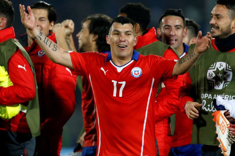 fue mencionado por Universidad Católica en el aniversario de la obtención de la Copa América 2015. Foto: ATON
