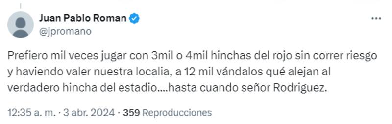 Hinchas critican medida de la dirigencia.