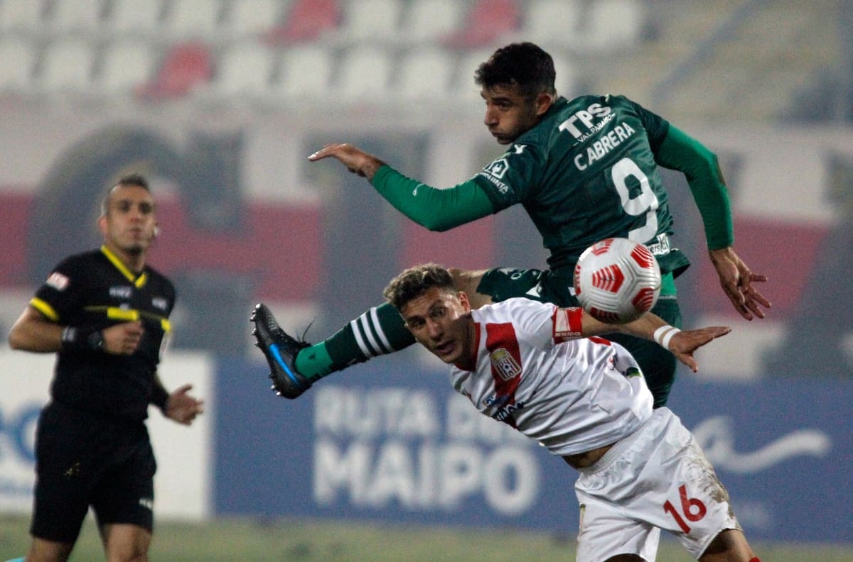 Curicó Unido 2-1 Santiago Wanderers: Minuto a minuto y resumen de una nueva caída de los "Caturros"