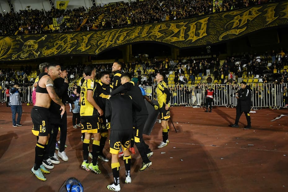 Sigue como líder del Campeonato Nacional. Agencia Aton