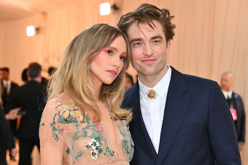 Robert Pattinson y Suki Waterhouse tendrán un hijo