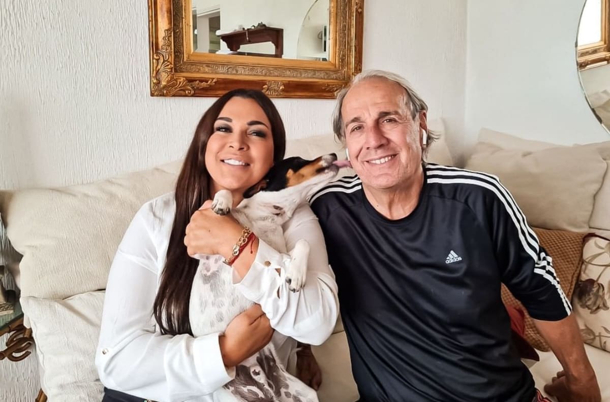Con rico almuerzo y bebiendo cerveza: El romántico paseo de Marlen Olivari y Luciano Marocchino en paradisíaca ciudad de Italia